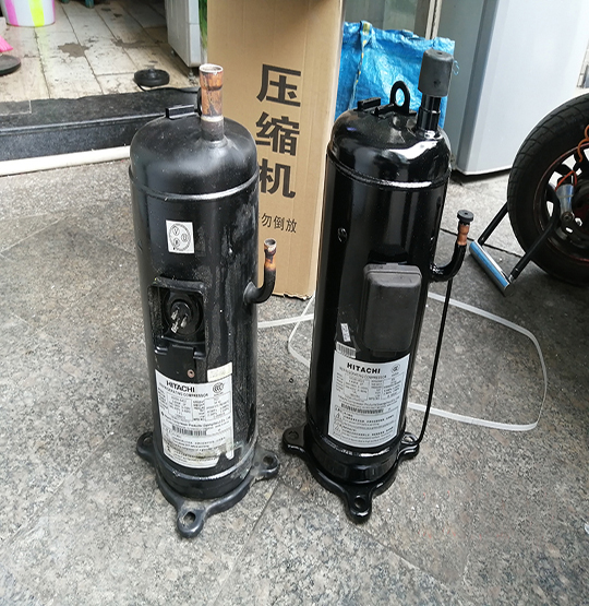 天山中央空调压缩机的更换维修